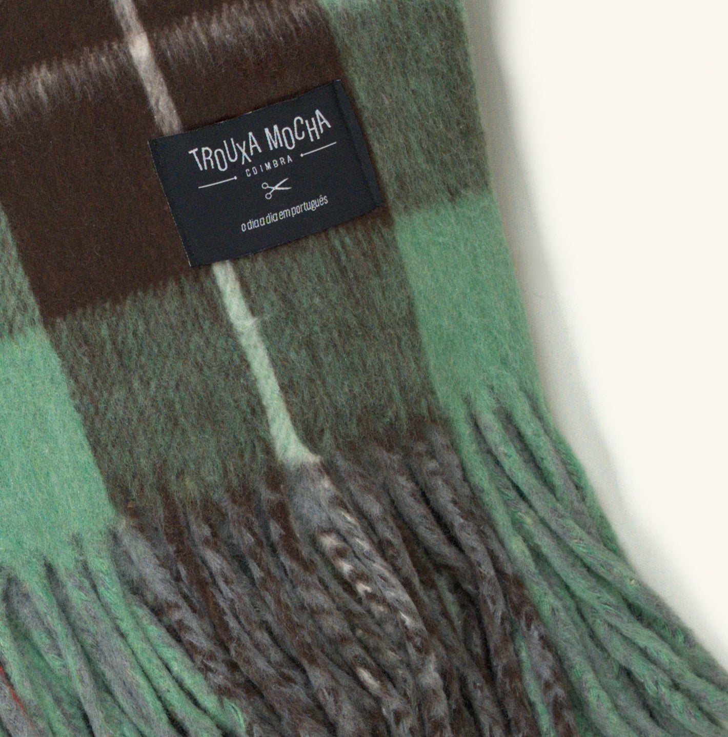 Handwoven Blankets - Serra da Estrela - PROJECTO TROUXA MOCHA