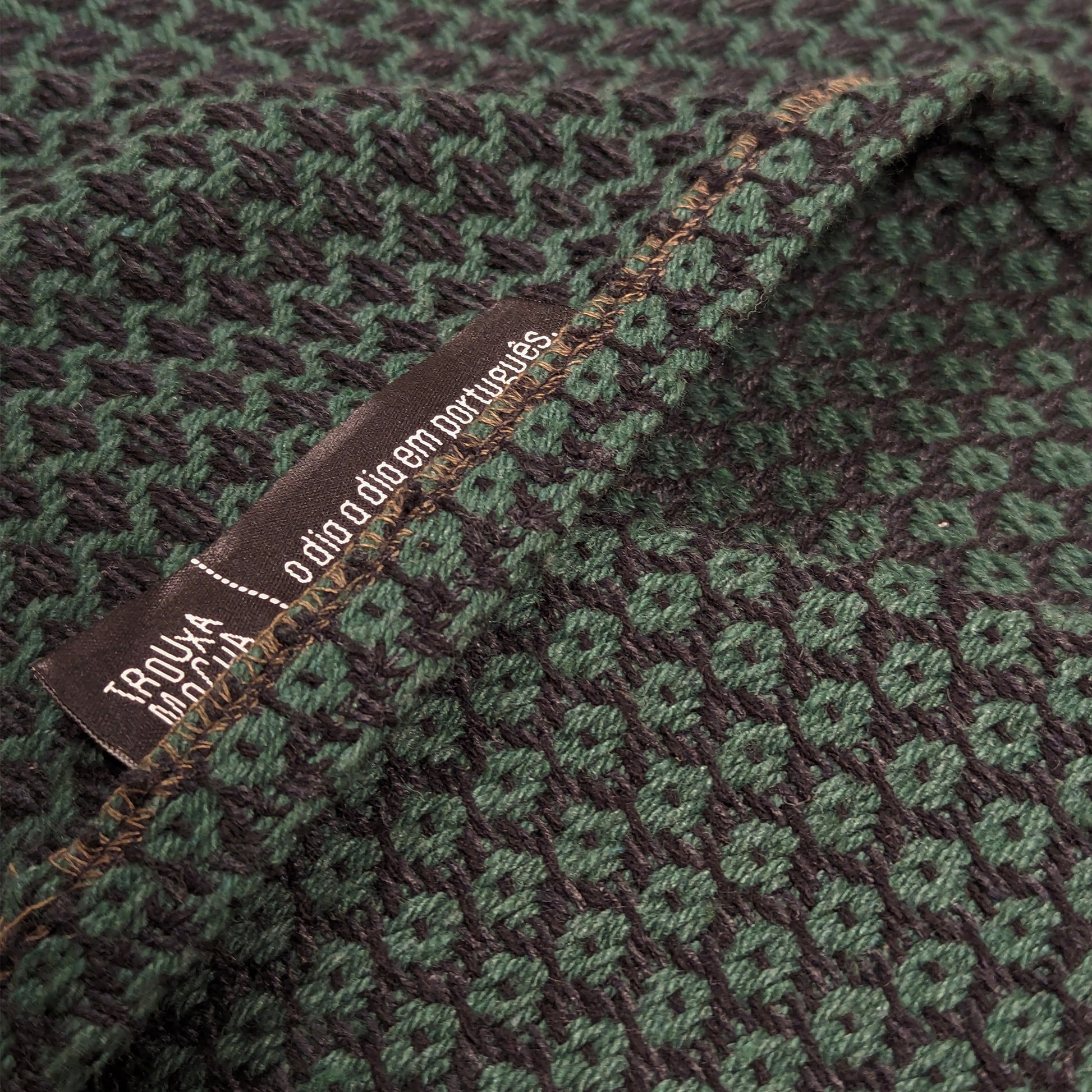 Pomar Blanket - PROJECTO TROUXA MOCHA