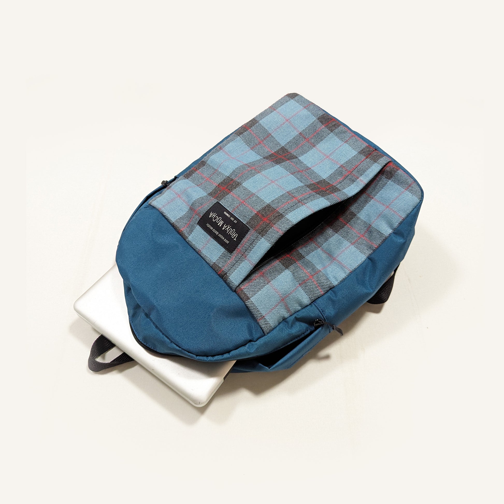 Urban Backpack - PROJECTO TROUXA MOCHA