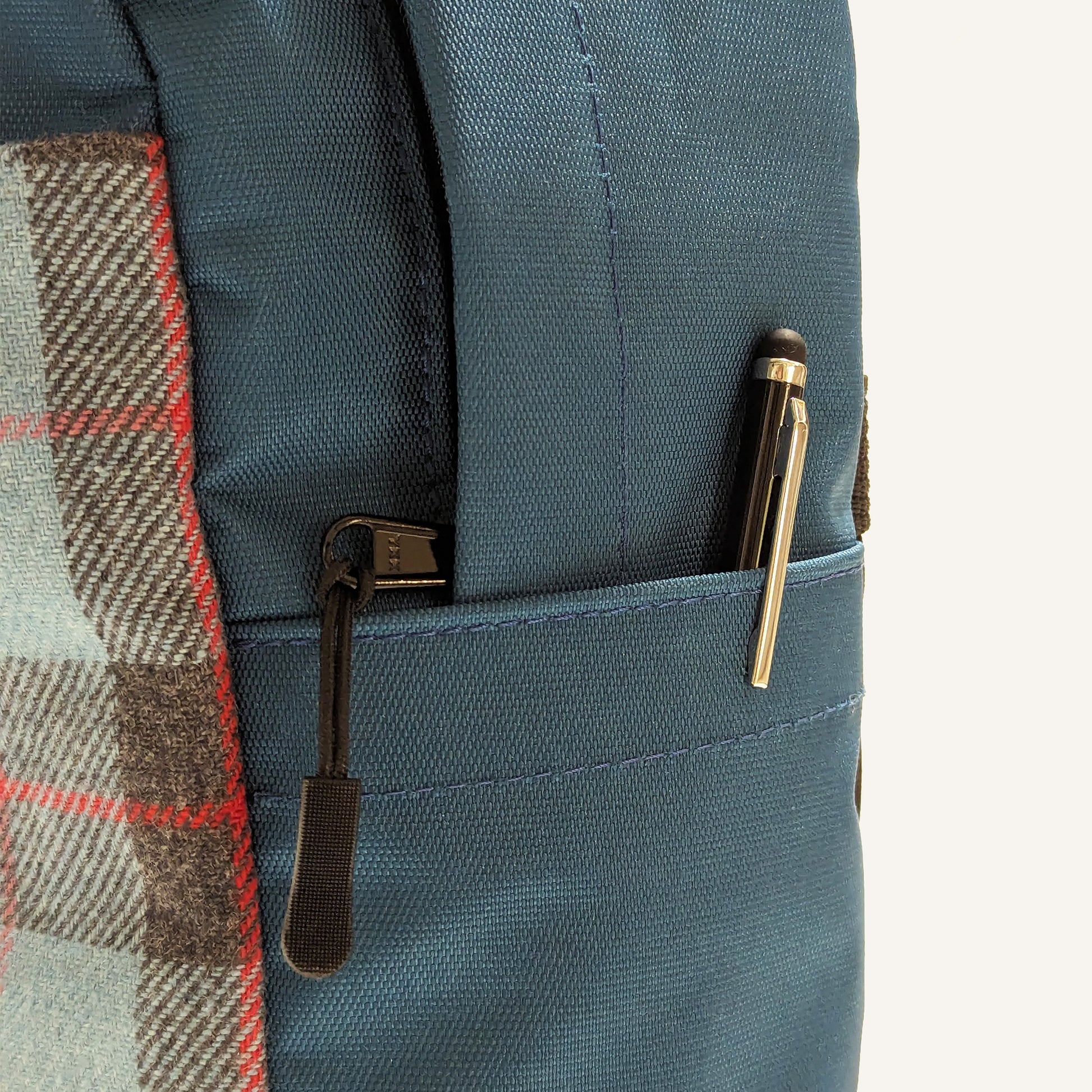 Urban Backpack - PROJECTO TROUXA MOCHA