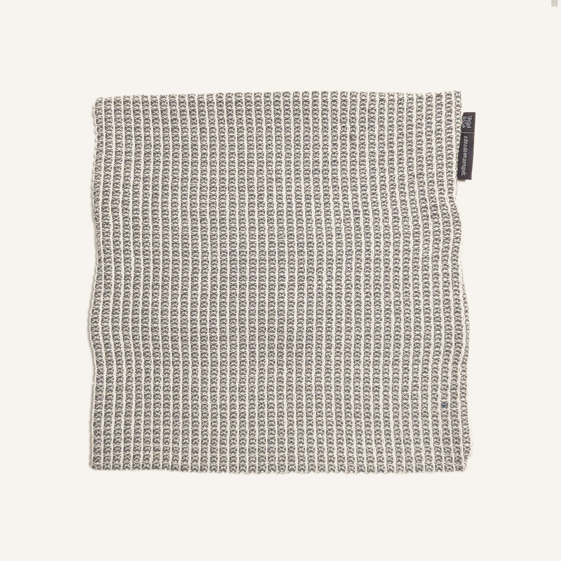 Textured Pillow Cases - PROJECTO TROUXA MOCHA