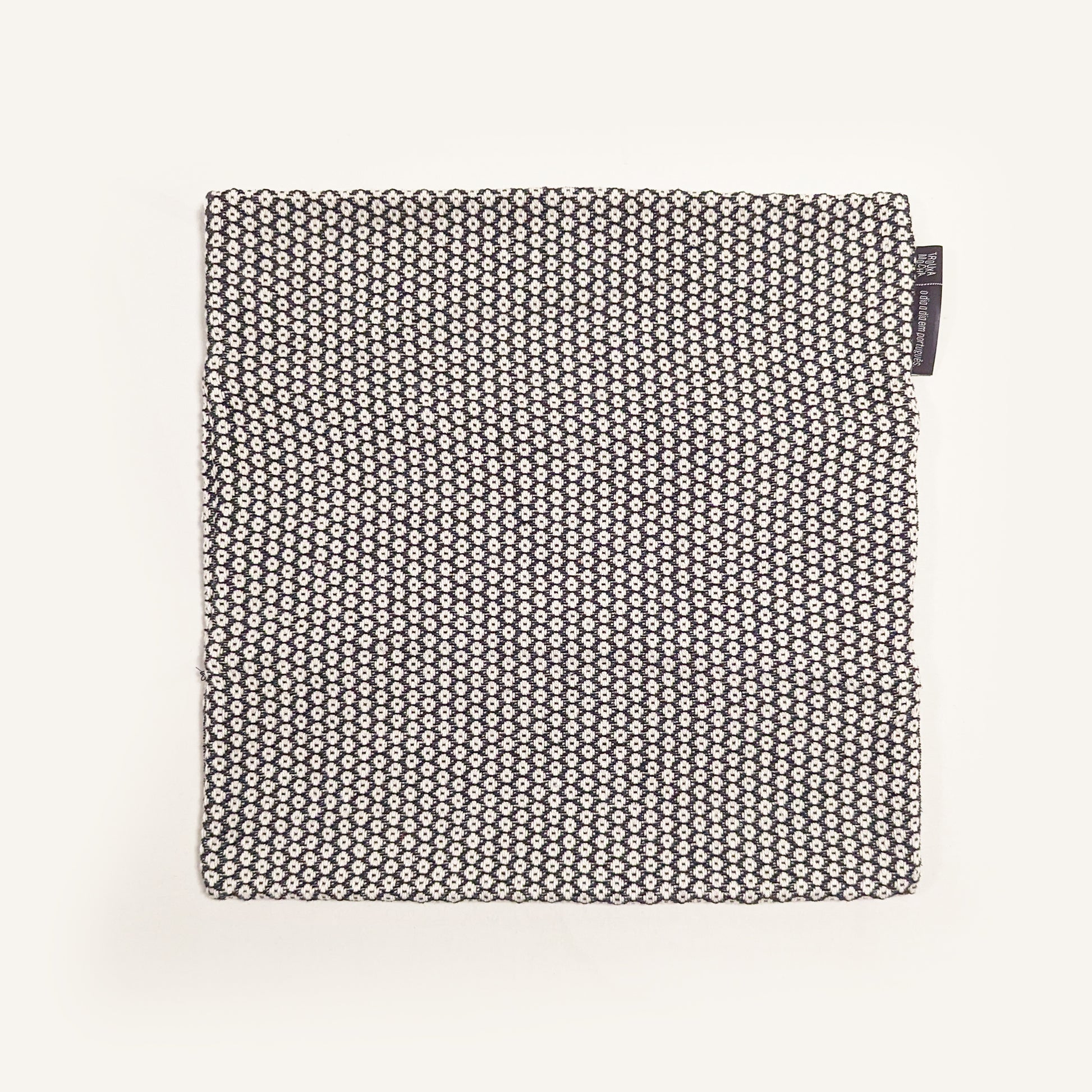 Textured Pillow Cases - PROJECTO TROUXA MOCHA